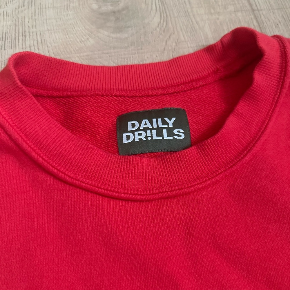 Daily Drills Heart Pullover